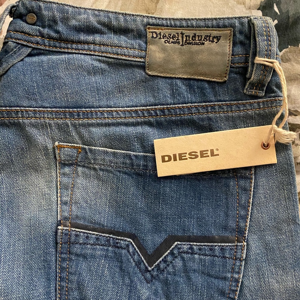 New Men’s Diesel jeans 👖